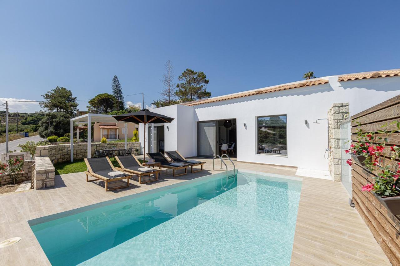 Eveland Accessible Villas Sfáka Exterior foto